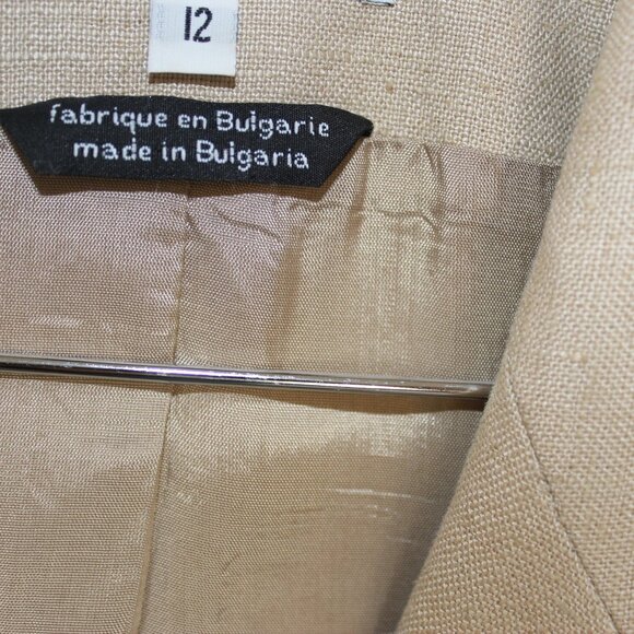 Fitted Linen Blazer - Picture 4 of 5